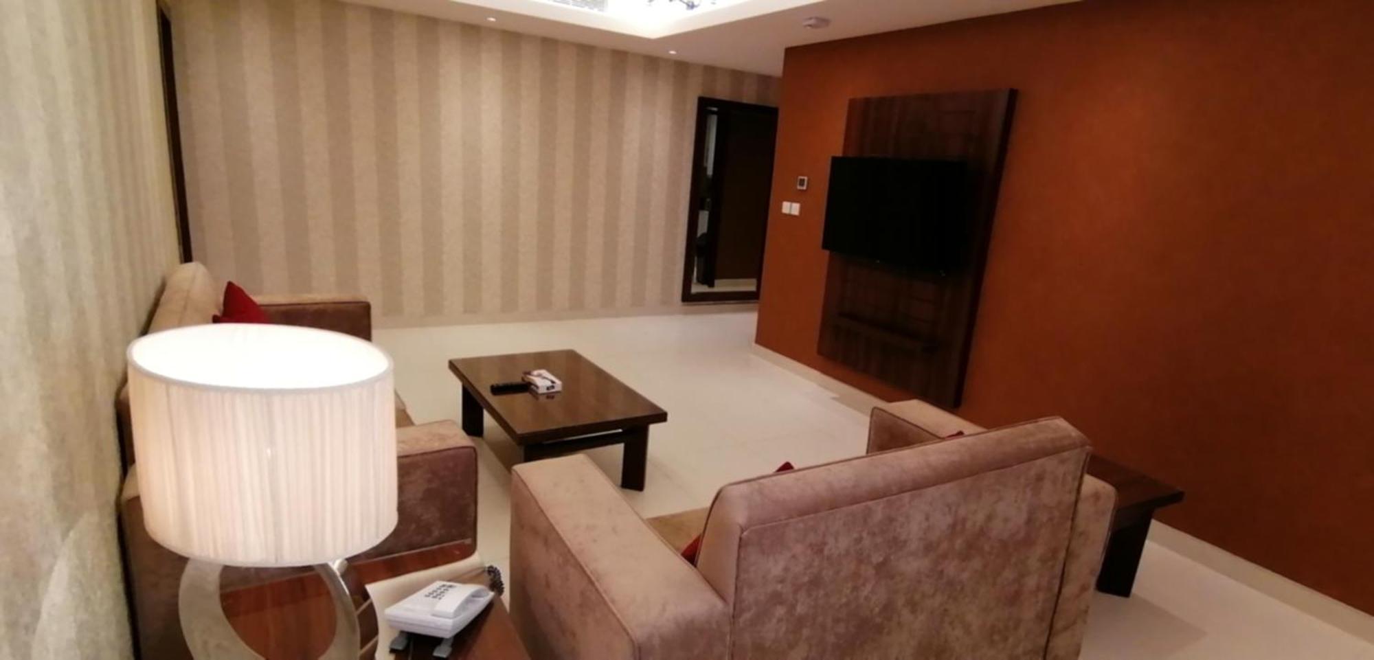 ריאד Manazel Al Diafah Serviced Apartments Olaya מראה חיצוני תמונה