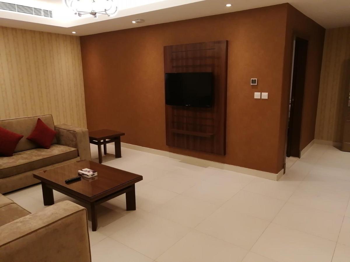 ריאד Manazel Al Diafah Serviced Apartments Olaya מראה חיצוני תמונה